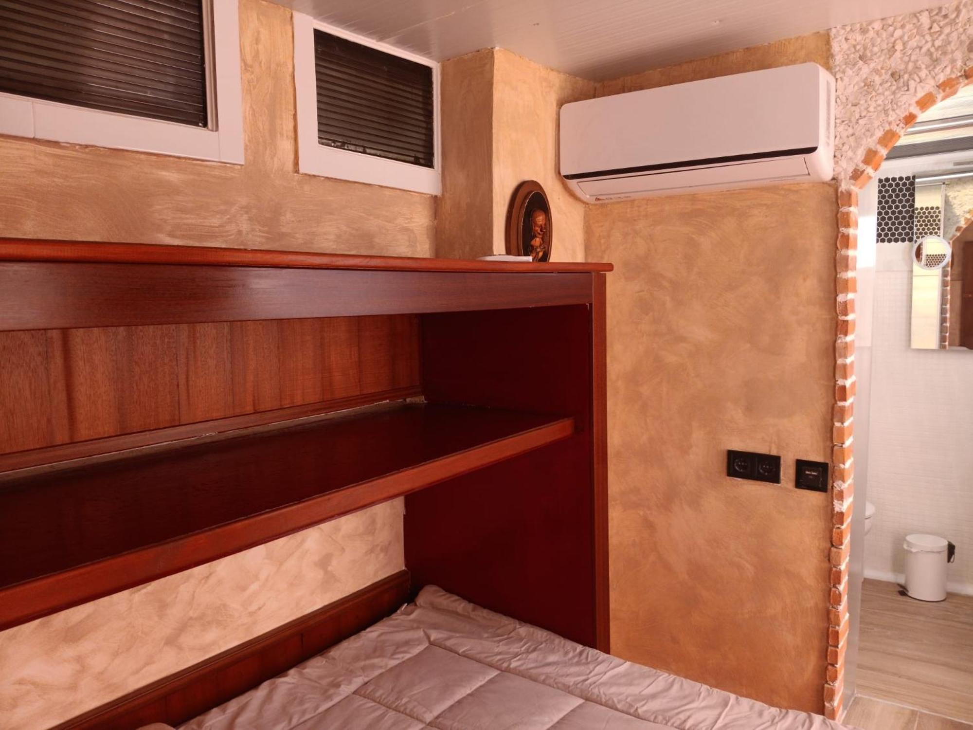 Готель Tiny House Ла-Побла-де-Вальбона Екстер'єр фото